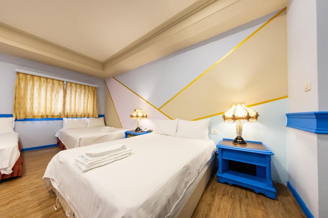 I Hi Sanduo Travel Hotel Kaohsiung Exteriör bild