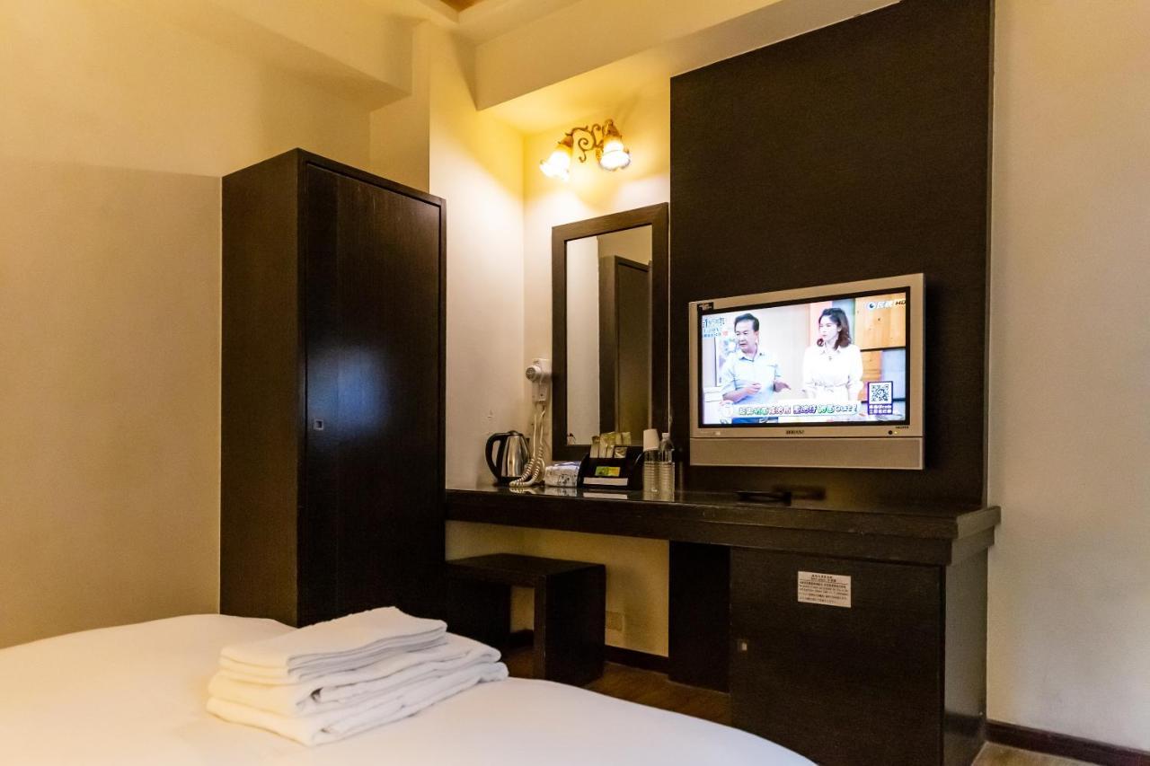 I Hi Sanduo Travel Hotel Kaohsiung Exteriör bild
