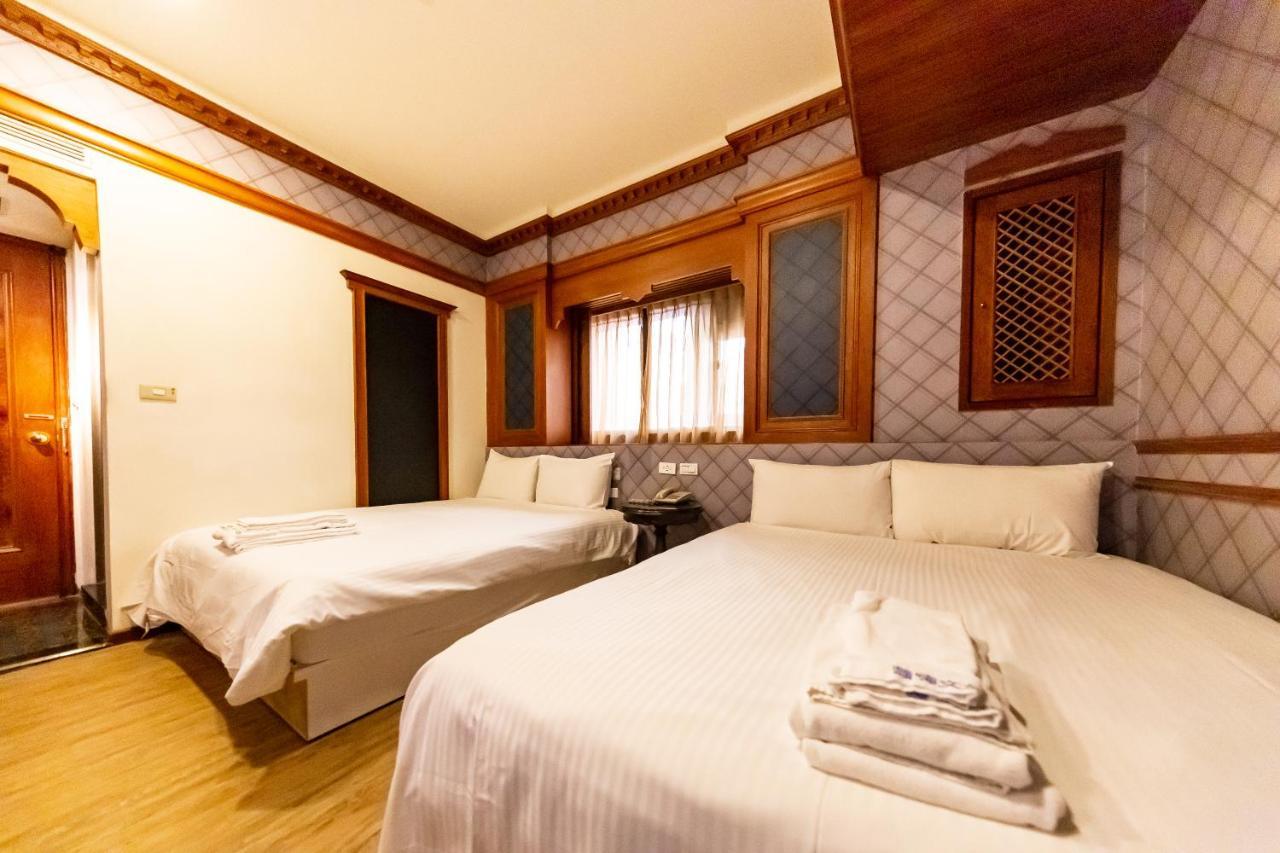 I Hi Sanduo Travel Hotel Kaohsiung Exteriör bild