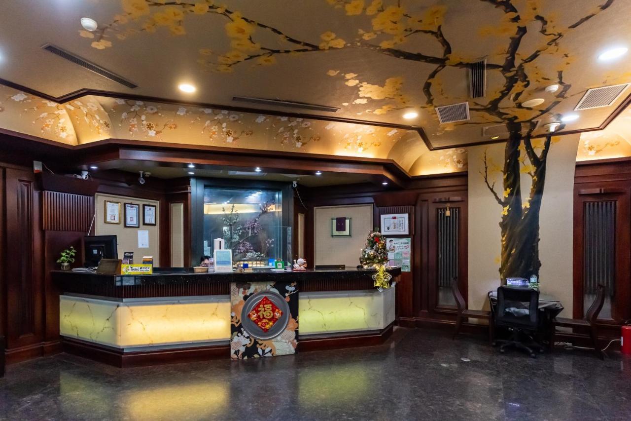 I Hi Sanduo Travel Hotel Kaohsiung Exteriör bild