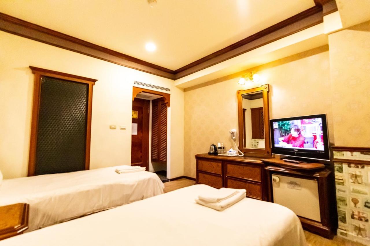 I Hi Sanduo Travel Hotel Kaohsiung Exteriör bild